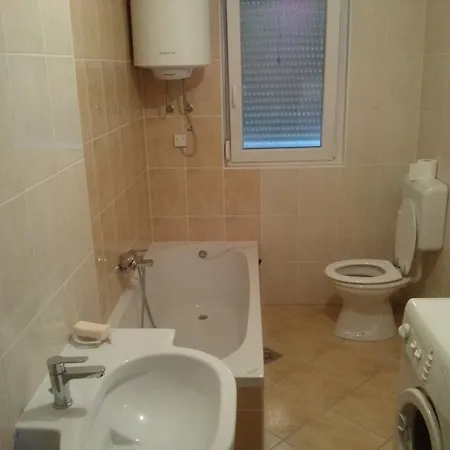 Vila Stojna *