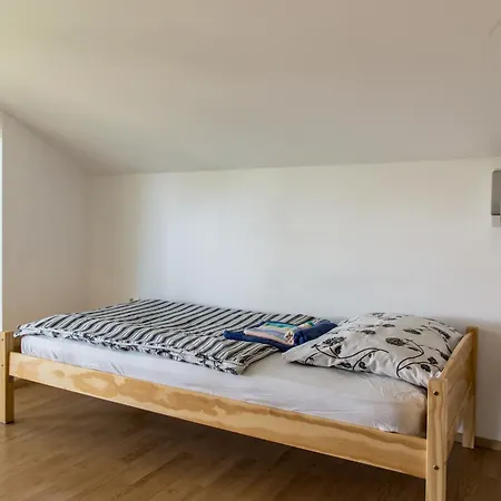 بيت ضيافة Vila Stojna كوبر