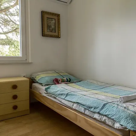 بيت ضيافة Vila Stojna *